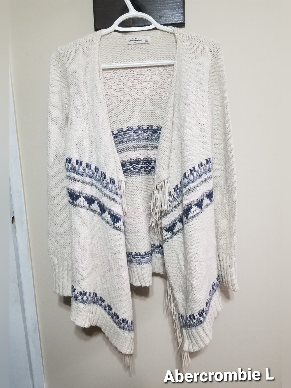 Abercrombie & Fitch Cream Cardigan Navy Pattern Fringe Large